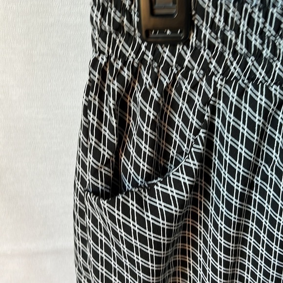 W118 by Walter Baker - Picture 7 of 10